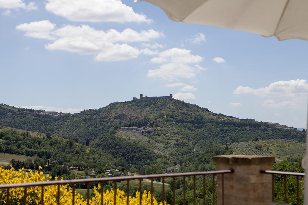 אפרטהוטל Re Artu Assisi Country Lifestyle מראה חיצוני תמונה